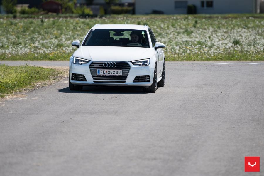  Audi A4 Avant Quattro on Vossen Wheels (VFS1) 2017 года  (фото 9 из 35)